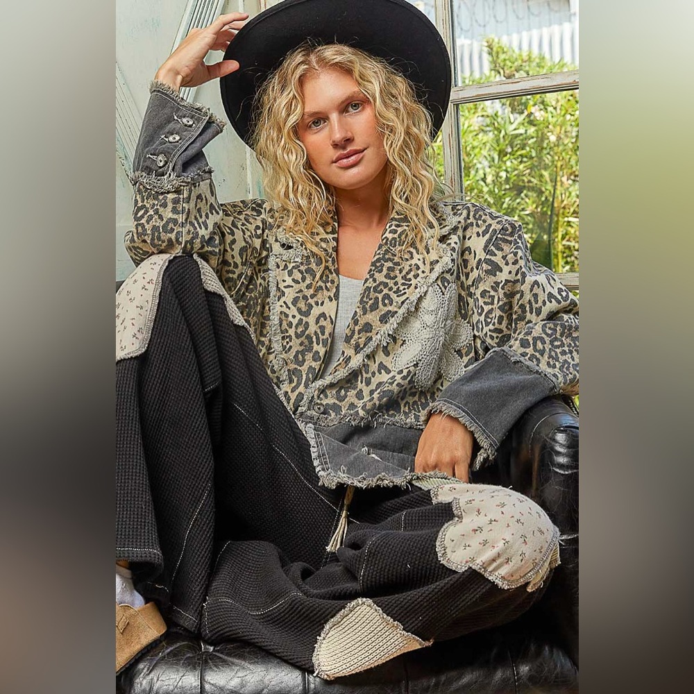 PT40 POL Chic Leopard Patchwork Jacket